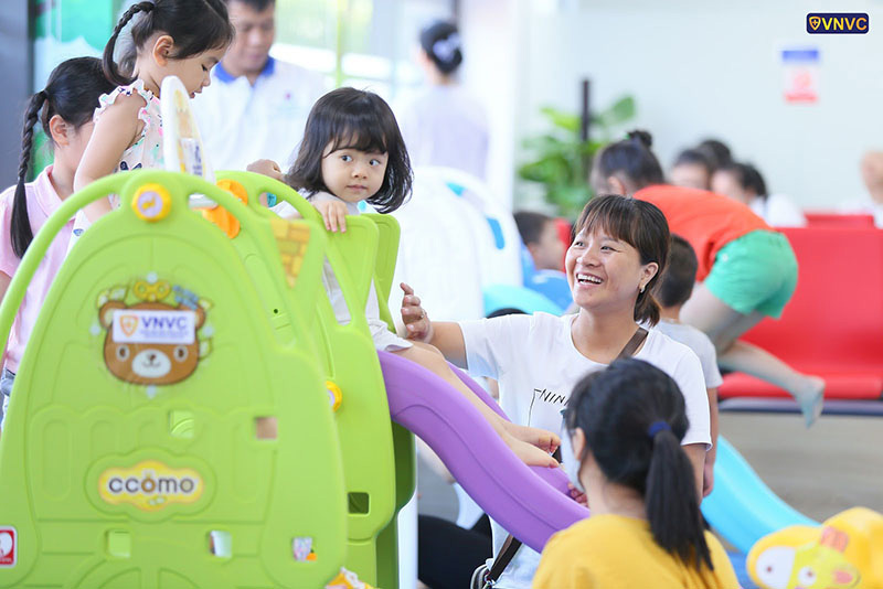 khu vui chơi cho trẻ em tại vnvc