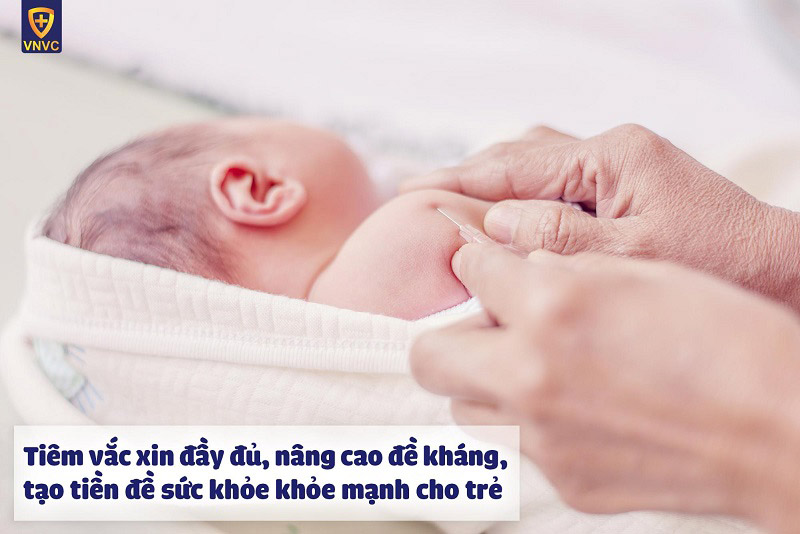 tiêm vắc xin nâng cao đề kháng cho trẻ