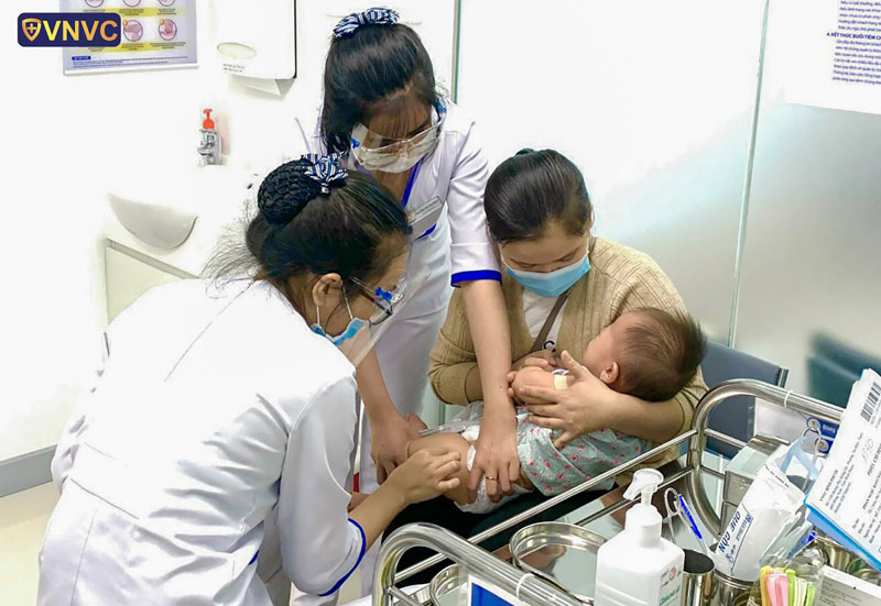 tiem phong cho tre vnvc binh phuoc