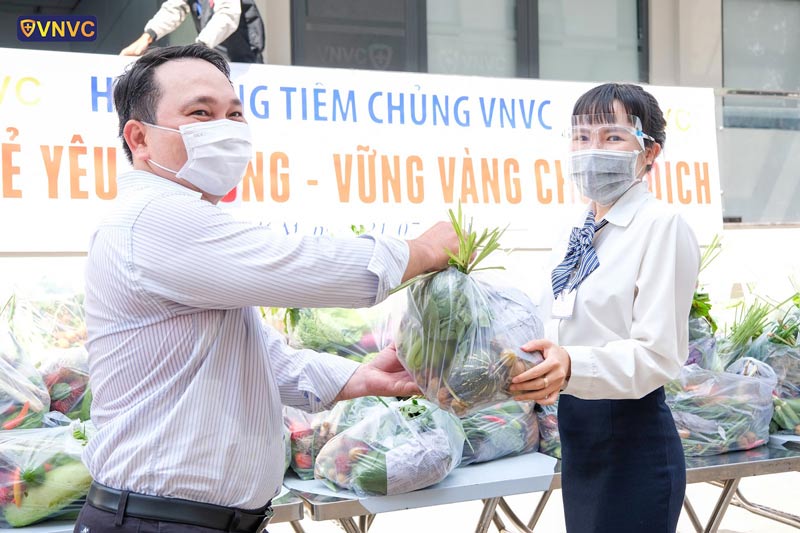 nhan vien vnvc nhan ho tro tu ban lanh dao