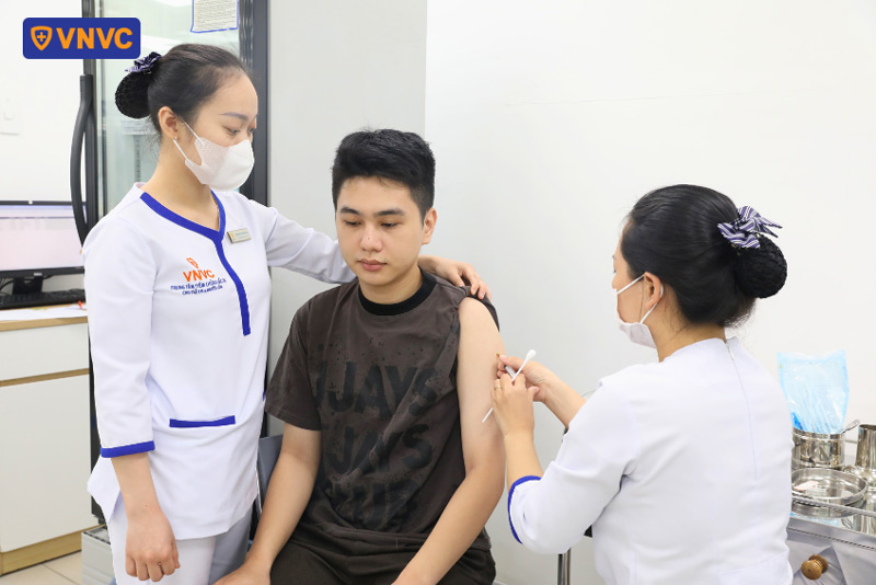 tiêm chủng tại vnvc đức trọng