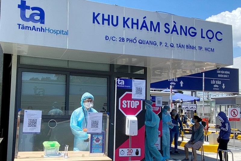 bv tâm anh tiêm vacxin covid-19 cho người già và có bệnh nền