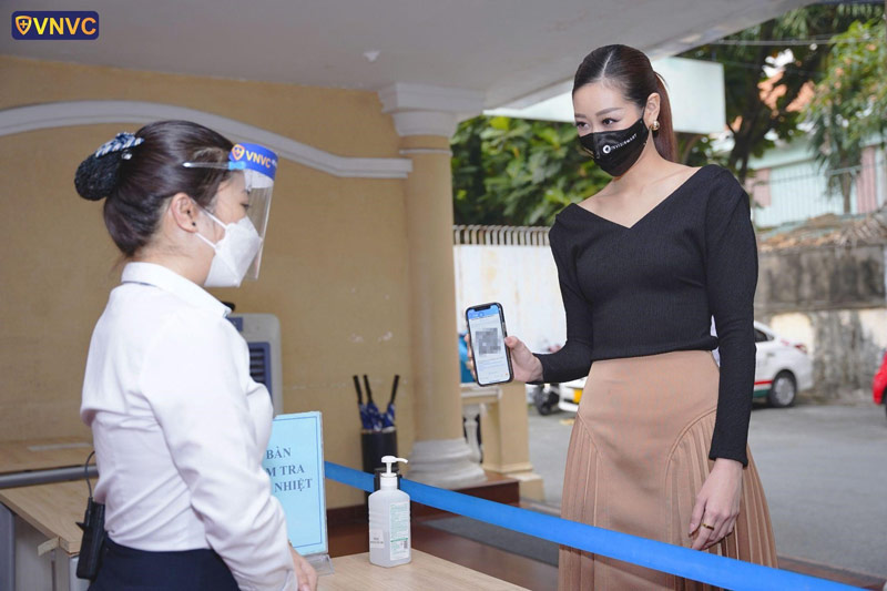 hh khanh van trai nghiem dich vu vnvc