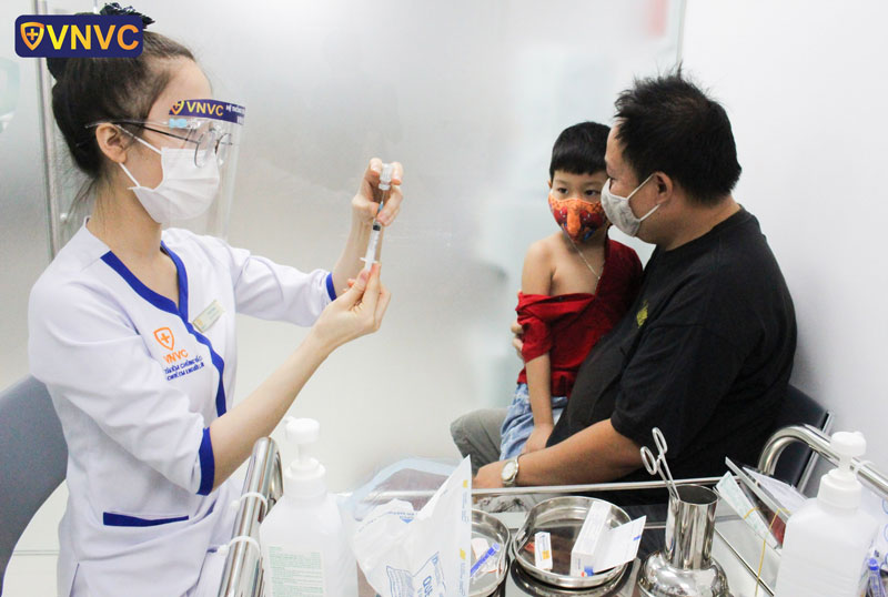 phong benh viem phoi cho tre