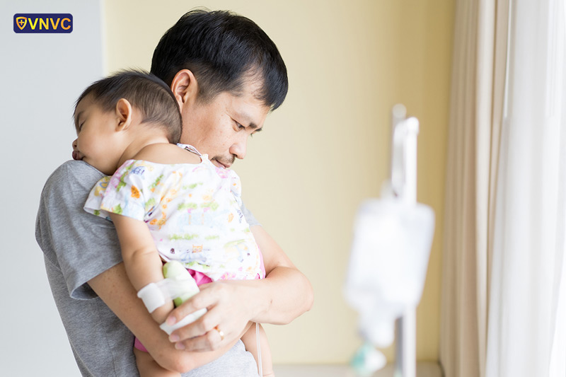 dieu tri viem nao nhat ban cho tre