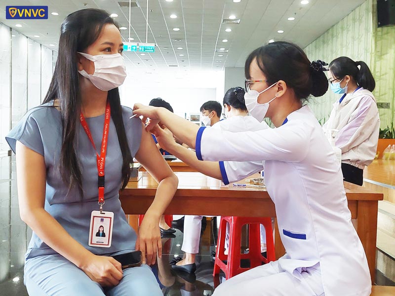 dịch vụ tiêm lưu động vnvc