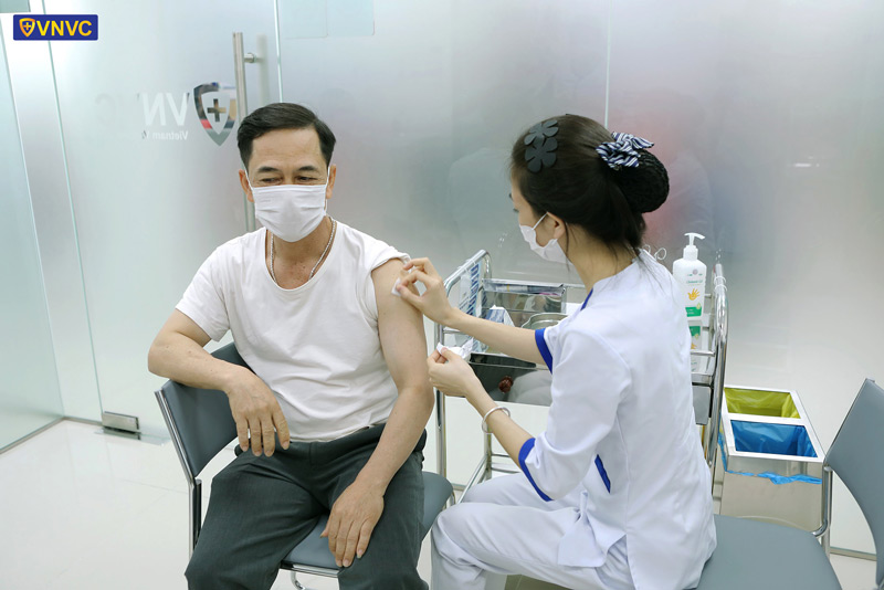 tiêm ngừa cúm
