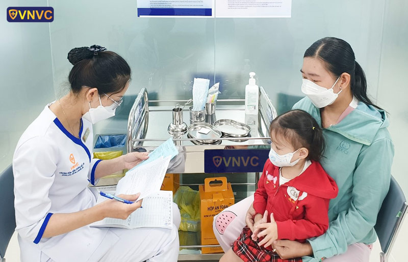 phòng bệnh viêm não cho trẻ em