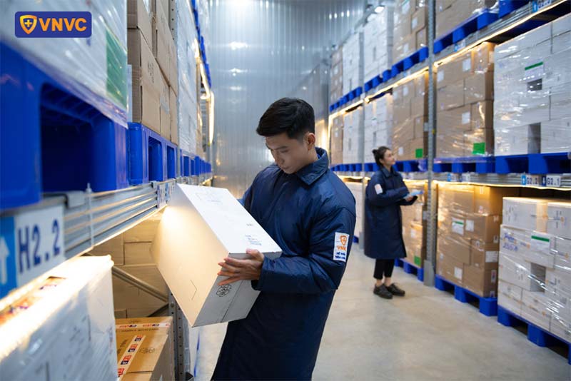bảo quản vắc xin đúng cách