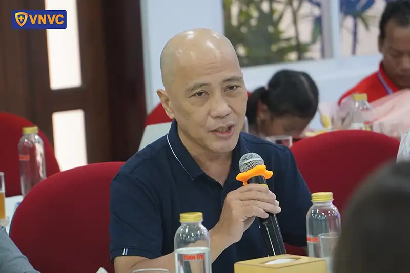 nhà báo phan kim sơn