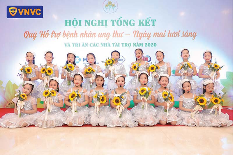 vnvc đóng góp 2 tỷ cho quỹ ngày mai tươi sáng