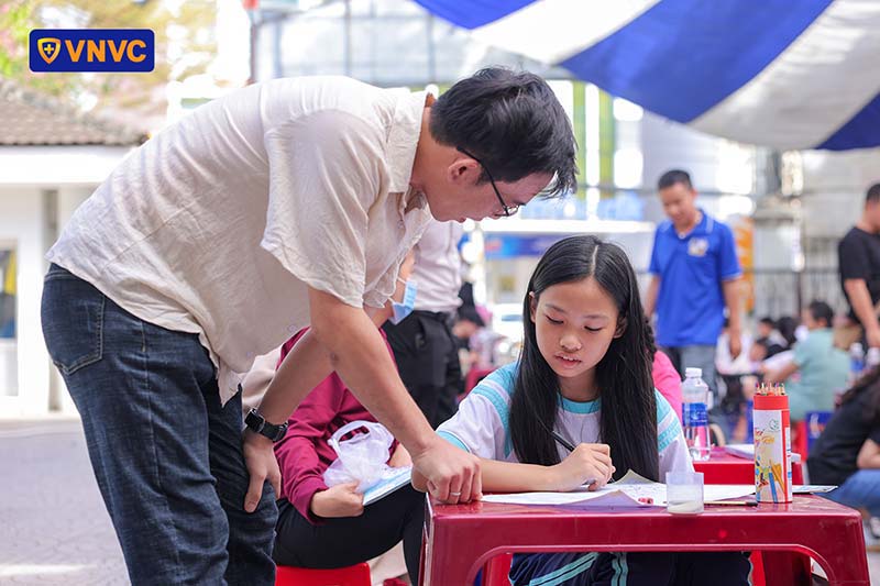 Workshop “Em vẽ dũng sĩ tiêm ngừa cùng VNVC”