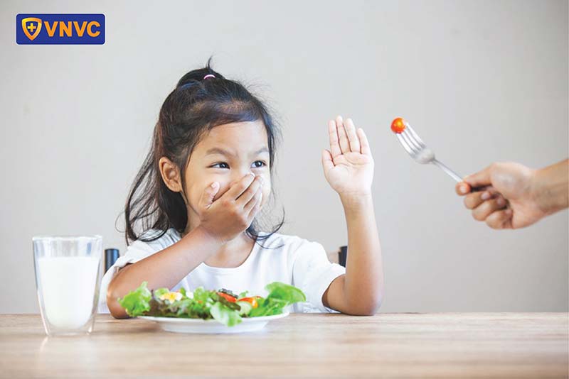 bé cần kiêng khem khi bị thủy đậu