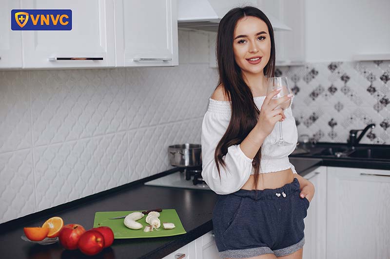 uống đủ nước cho cơ thể