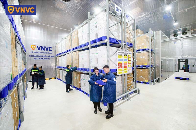 bên trong kho lạnh vnvc