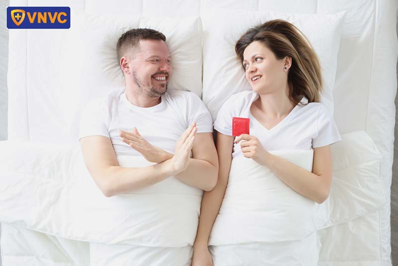 không sử dụng biện pháp an toàn khi quan hệ tình dục