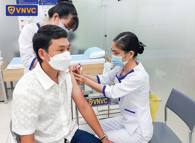 tiêm ngừa phòng bệnh dại