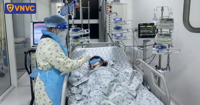 bé gái ở tây ninh nhiễm não mô cầu nhóm b