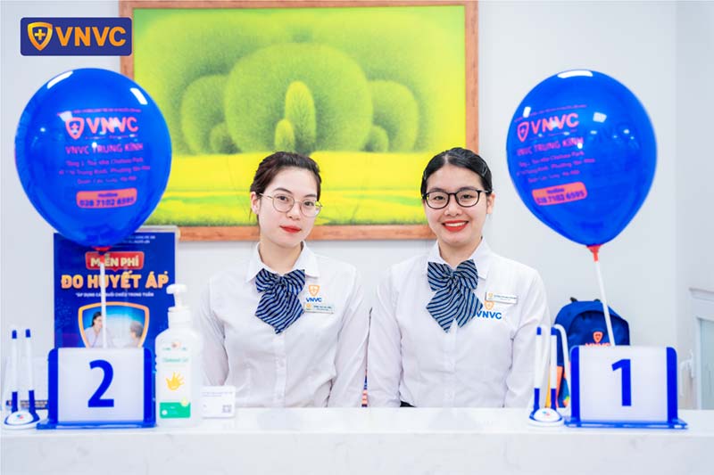 Đội ngũ tư vấn chuyên nghiệp tận tình với mọi người