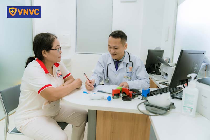 hỏi thăm tiền sử bệnh lý của bệnh nhân