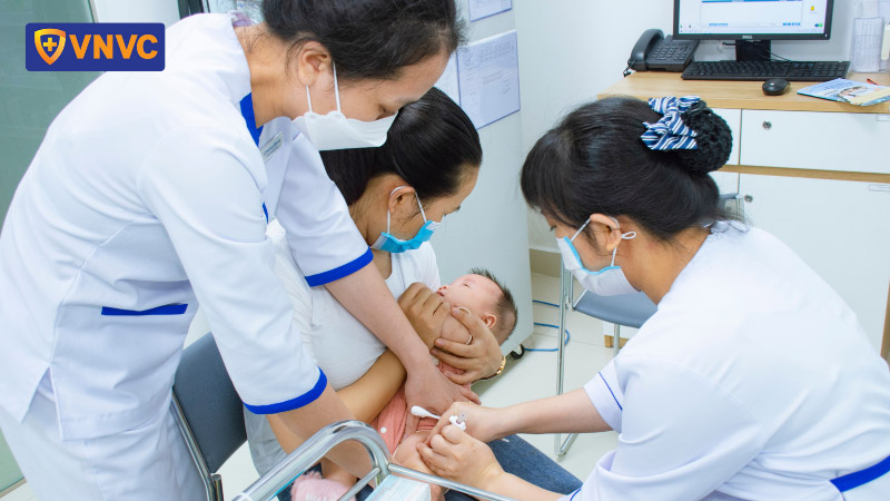 lịch tiêm chủng cho bé từ 0 đến 6 tuổi