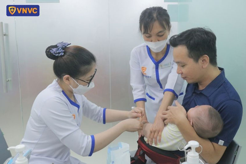 tiêm chủng cho trẻ tại vnvc