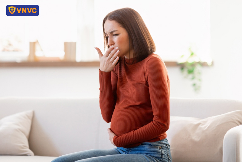 triệu chứng mẹ bầu bị sốt xuất huyết