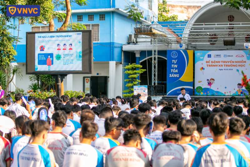 VNVC tổ chức chương trình tư vấn sức khỏe