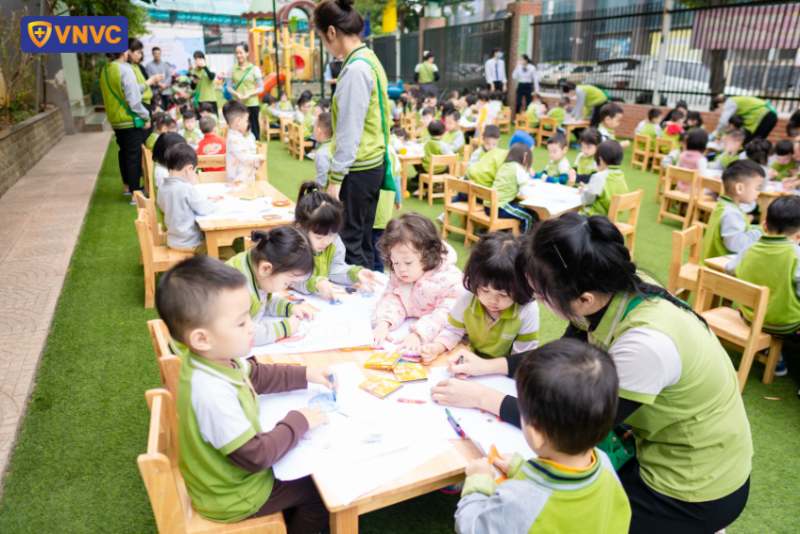 VNVC tổ chức chương trình tư vấn sức khỏe và workshop