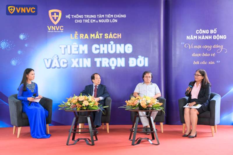 VNVC tổ chức lễ ra mắt sách