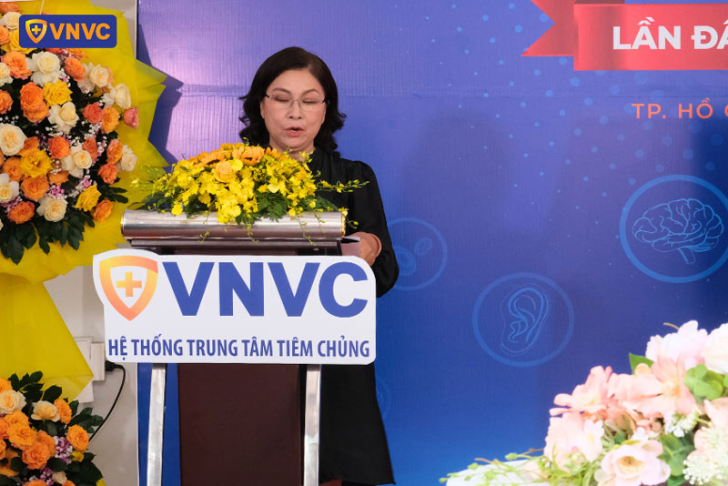 bác sĩ Bạch Thị Chính