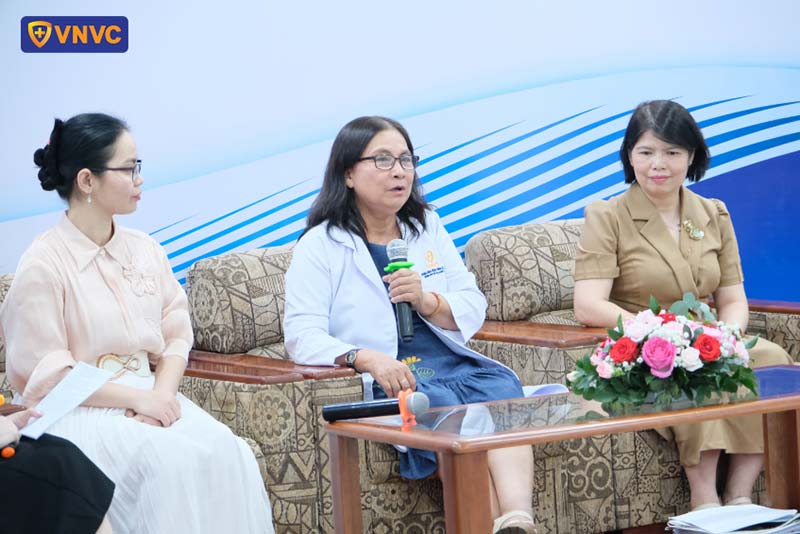 bác sĩ bạch thị chính