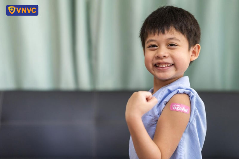 chăm sóc sau tiêm chủng đúng cách