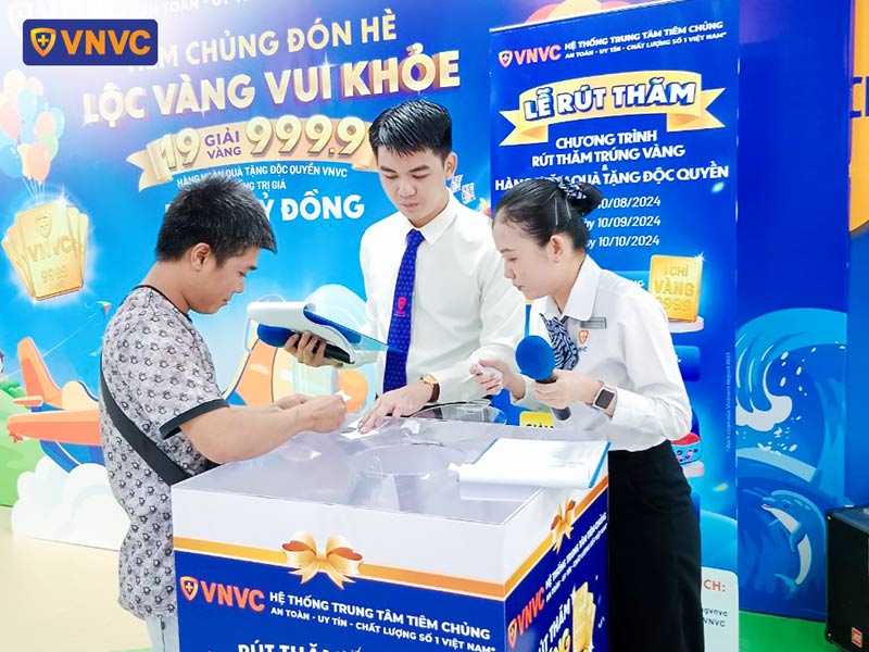 lễ công bố kết quả rút thăm trúng vàng