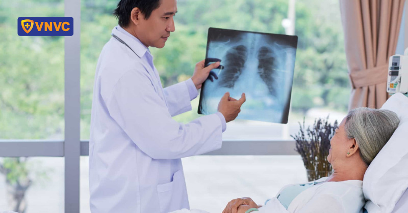 người lớn tuổi nhiễm phế cầu