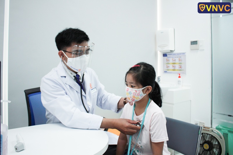 Khám trước tiêm