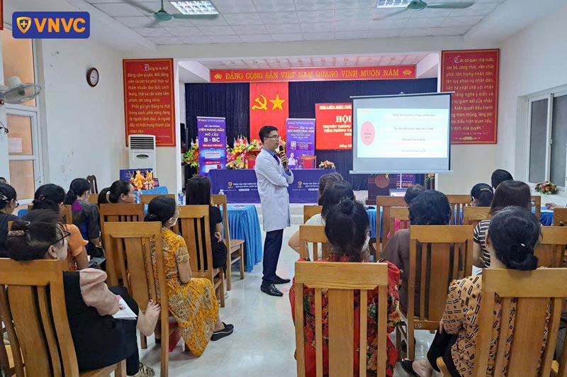 bác sĩ Lê Văn Nam