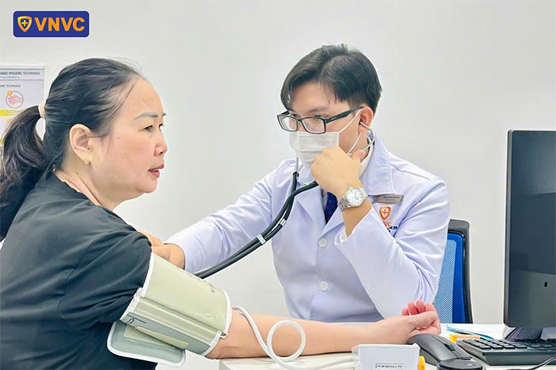 hình ảnh ngày khai trương vnvc thắng nhì