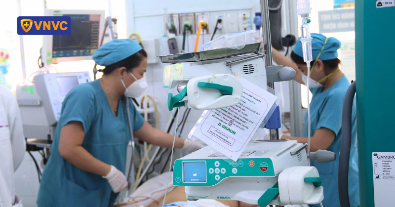 diễn biến phức tạp bệnh sốt xuất huyết