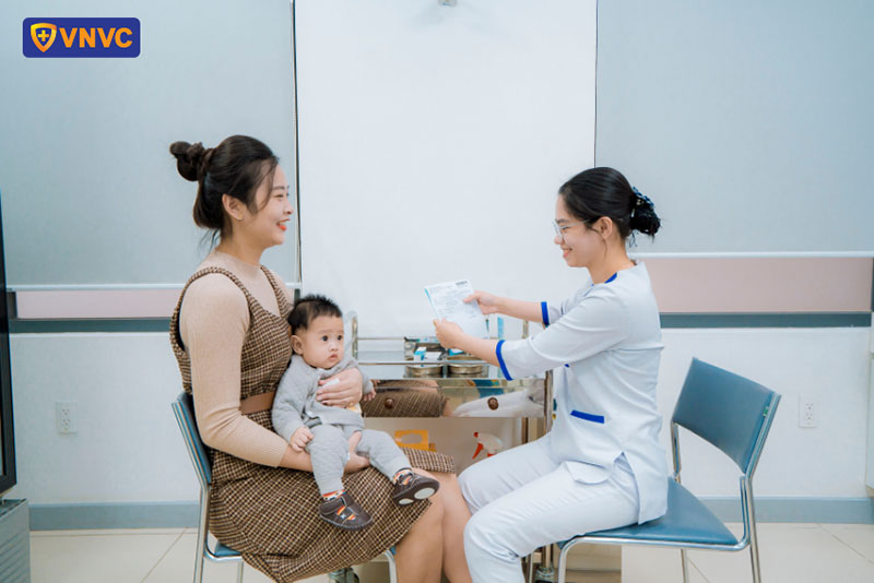 tiêm sởi quai bị rubella cho trẻ