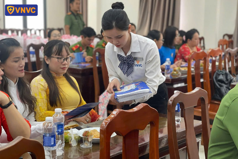 vnvc tổ chức tuyên truyền vắc xin HPV