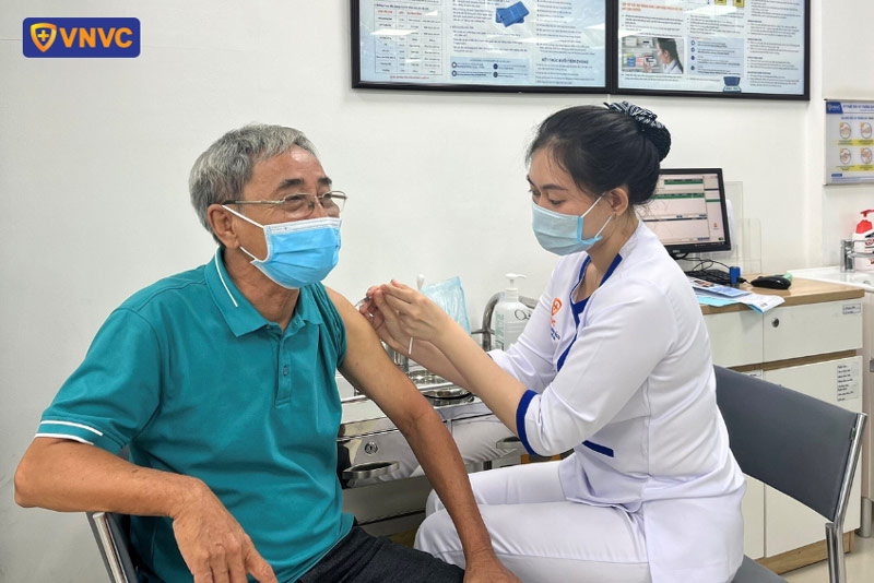 có nên tiêm phế cầu không
