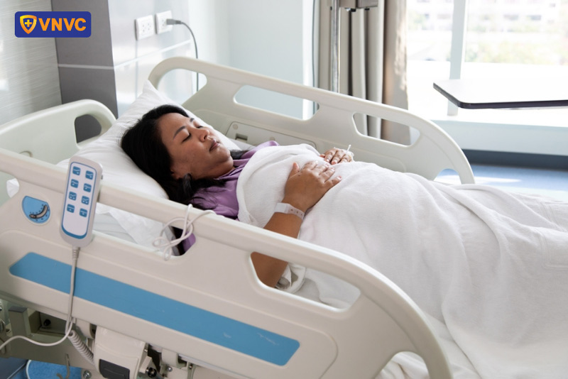 đối tượng dễ bị biến chứng sốt xuất huyết