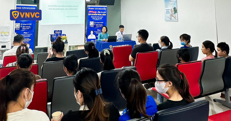 lớp tư vấn sức khỏe thai sản vnvc thường tín