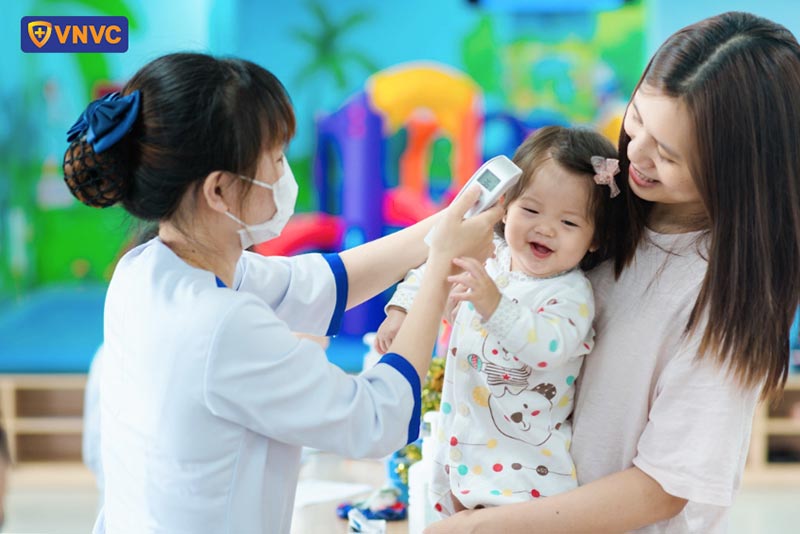 theo dõi sau tiêm 30 phút