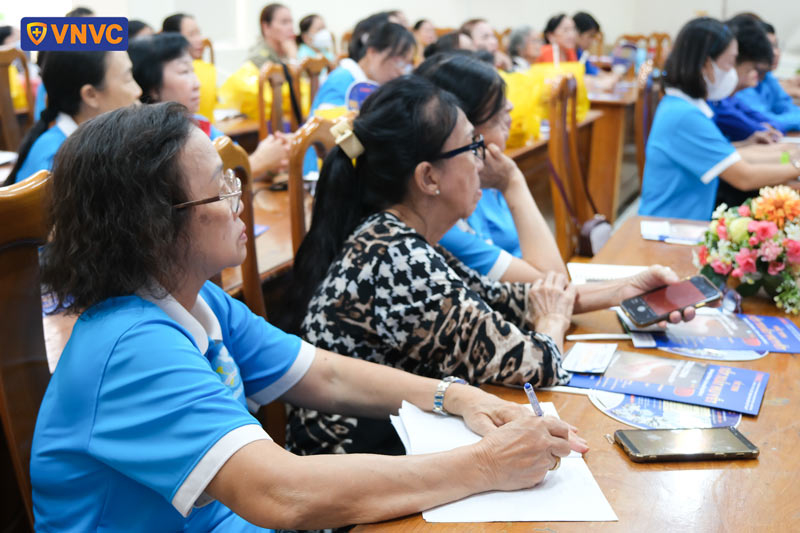 lớp học tư vấn sức khỏe vnvc