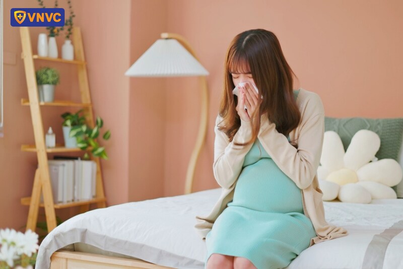 phụ nữ mang thai khi mắc cúm có nguy cơ tiến triển nặng