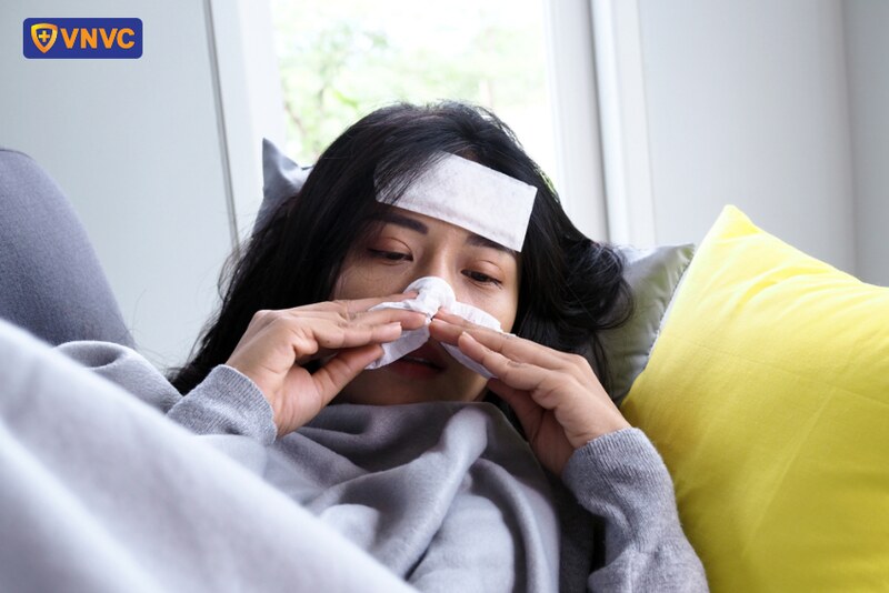 sốt cao kéo dài không thuyên giảm