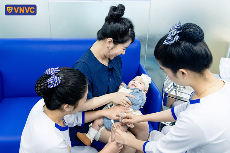 theo dõi sau tiêm