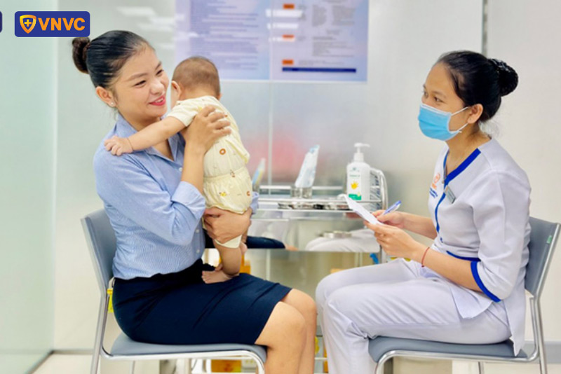 tiêm phòng cho trẻ 6 tháng tuổi